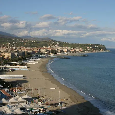 Le Finestre Sul Mare * Albissola Marina