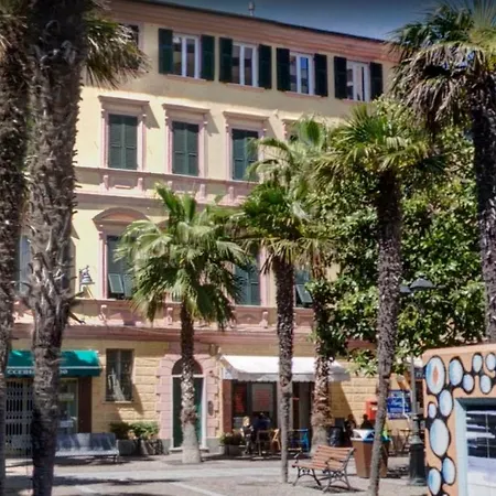 Le Finestre Sul Mare Apartment Albissola Marina