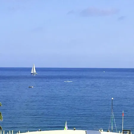 Le Finestre Sul Mare Albissola Marina